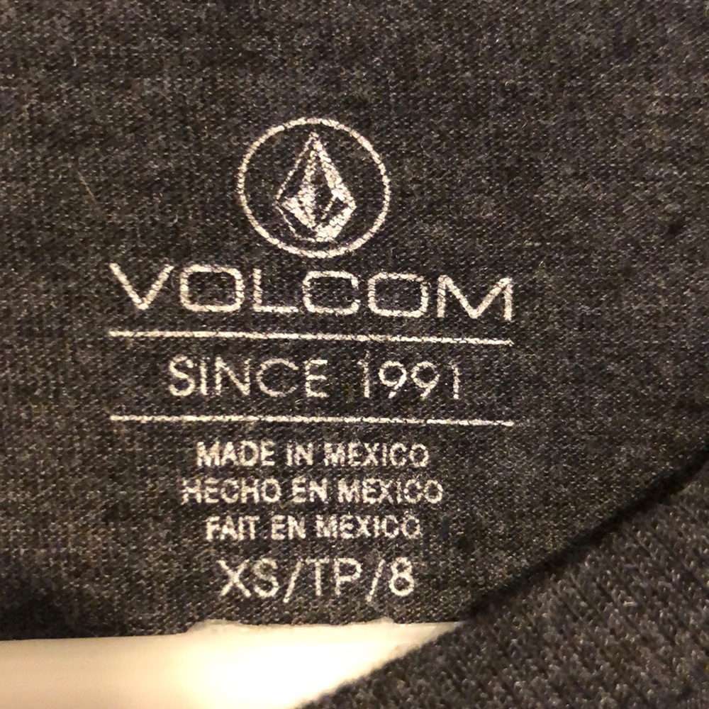 volcom Fire tshirt - Picture 5 of 5